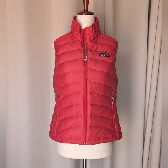 Patagonia Jackets & Blazers - 🆕 Patagonia Down Vest